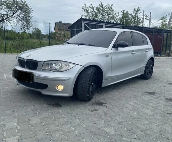 Сірий БМВ 1 Серія, об'ємом двигуна 1.6 л та пробігом 325 тис. км за 4200 $, фото 1 на Automoto.ua