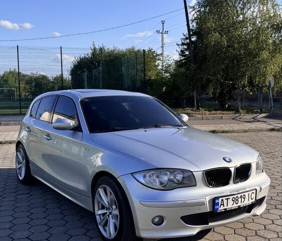 Серый БМВ 1 Серия, объемом двигателя 2 л и пробегом 209 тыс. км за 5001 $, фото 1 на Automoto.ua