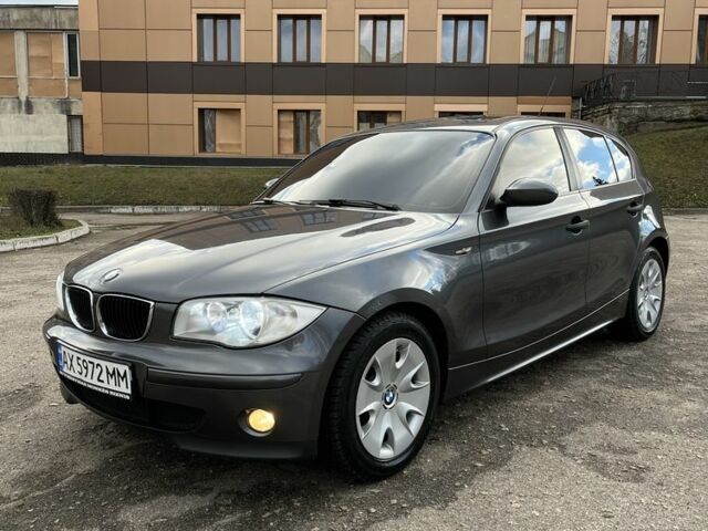 Серый БМВ 1 Серия, объемом двигателя 1.6 л и пробегом 313 тыс. км за 4500 $, фото 1 на Automoto.ua
