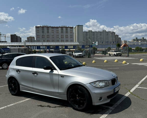 Серый БМВ 1 Серия, объемом двигателя 2 л и пробегом 230 тыс. км за 5499 $, фото 1 на Automoto.ua