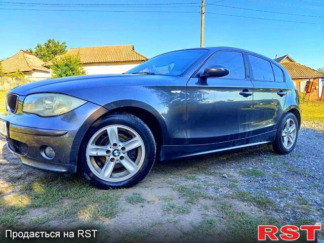 Серый БМВ 1 Серия, объемом двигателя 1.6 л и пробегом 275 тыс. км за 5500 $, фото 1 на Automoto.ua