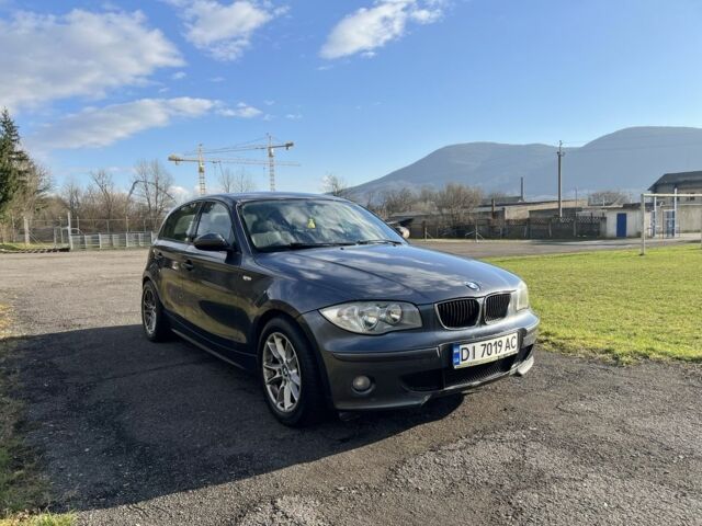 Серый БМВ 1 Серия, объемом двигателя 2 л и пробегом 287 тыс. км за 5500 $, фото 1 на Automoto.ua