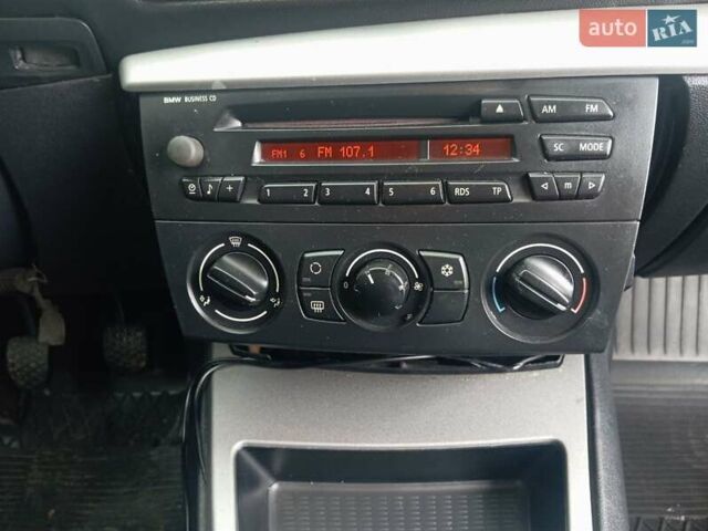 Сірий БМВ 1 Серія, об'ємом двигуна 1.6 л та пробігом 270 тис. км за 2000 $, фото 1 на Automoto.ua