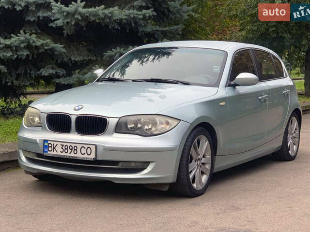 Сірий БМВ 1 Серія, об'ємом двигуна 2 л та пробігом 240 тис. км за 6800 $, фото 1 на Automoto.ua
