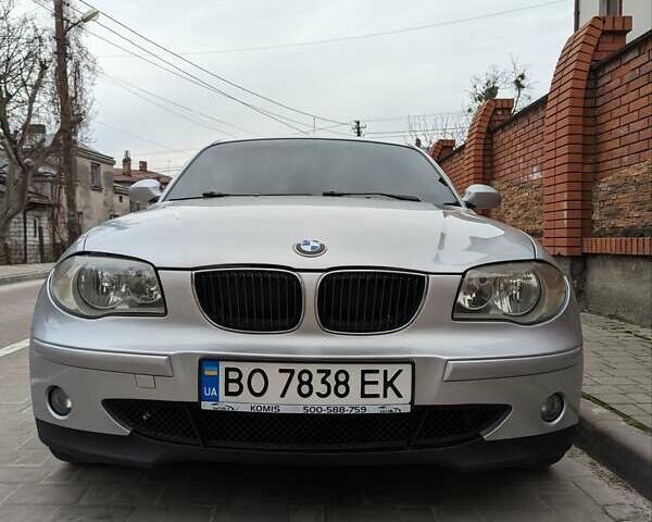 Серый БМВ 1 Серия, объемом двигателя 2 л и пробегом 394 тыс. км за 7100 $, фото 1 на Automoto.ua