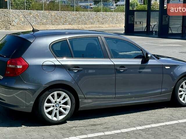 Серый БМВ 1 Серия, объемом двигателя 1.6 л и пробегом 309 тыс. км за 5200 $, фото 1 на Automoto.ua