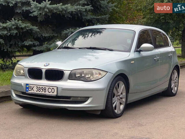 Серый БМВ 1 Серия, объемом двигателя 2 л и пробегом 240 тыс. км за 6800 $, фото 1 на Automoto.ua