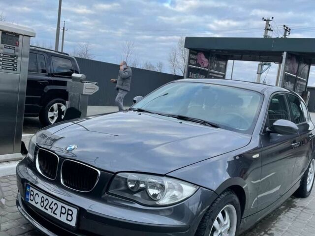 Серый БМВ 1 Серия, объемом двигателя 2 л и пробегом 227 тыс. км за 8300 $, фото 1 на Automoto.ua