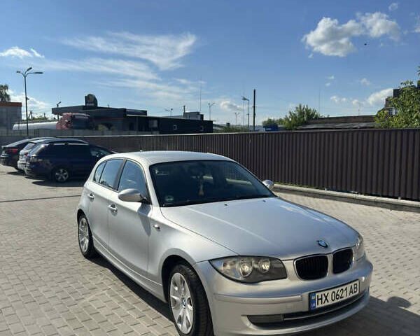 Серый БМВ 1 Серия, объемом двигателя 1.6 л и пробегом 209 тыс. км за 6200 $, фото 1 на Automoto.ua