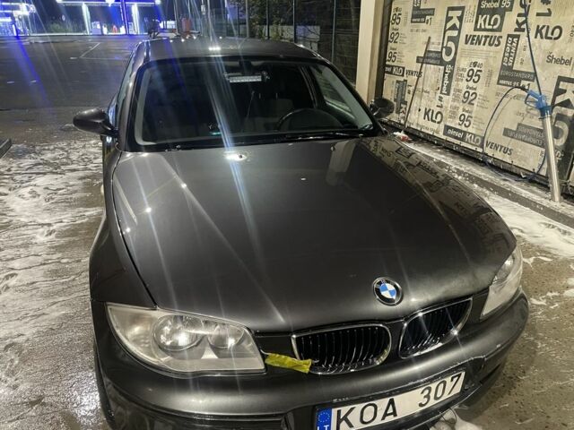 Серый БМВ 1 Серия, объемом двигателя 1.6 л и пробегом 190 тыс. км за 3500 $, фото 1 на Automoto.ua