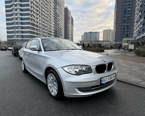 Серый БМВ 1 Серия, объемом двигателя 2 л и пробегом 307 тыс. км за 9500 $, фото 1 на Automoto.ua