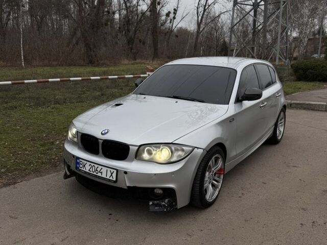 Сірий БМВ 1 Серія, об'ємом двигуна 2 л та пробігом 325 тис. км за 4300 $, фото 1 на Automoto.ua