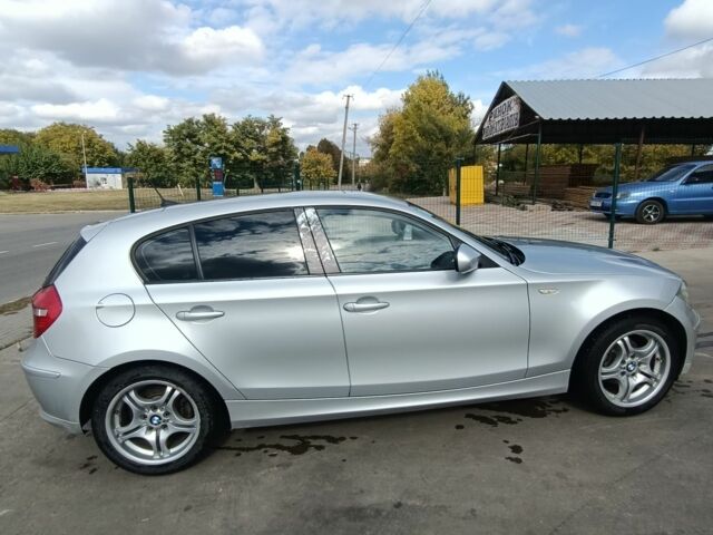 Серый БМВ 1 Серия, объемом двигателя 2 л и пробегом 306 тыс. км за 7500 $, фото 1 на Automoto.ua