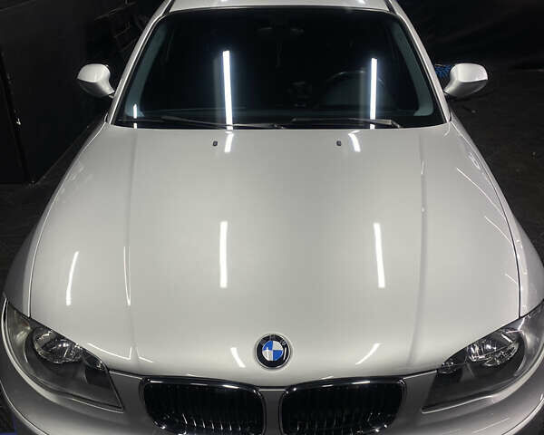 Сірий БМВ 1 Серія, об'ємом двигуна 2 л та пробігом 112 тис. км за 7900 $, фото 1 на Automoto.ua