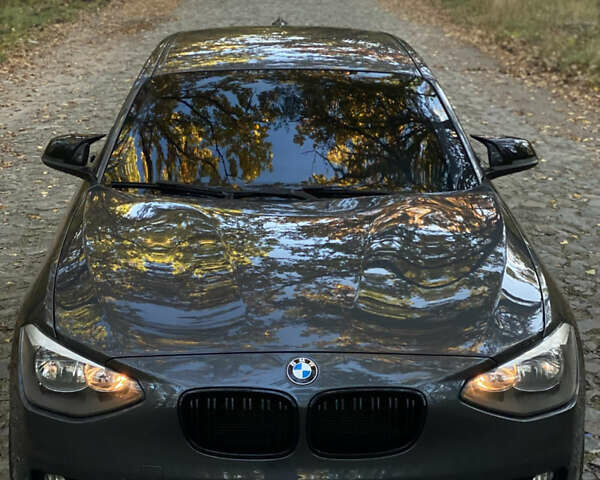 Серый БМВ 1 Серия, объемом двигателя 1.6 л и пробегом 270 тыс. км за 10800 $, фото 1 на Automoto.ua