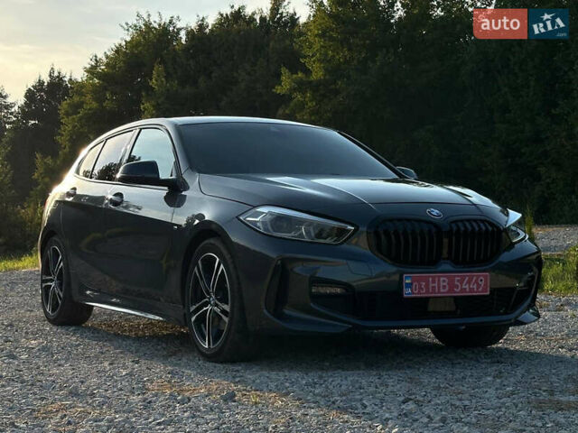 Сірий БМВ 1 Серія, об'ємом двигуна 2 л та пробігом 157 тис. км за 25000 $, фото 1 на Automoto.ua