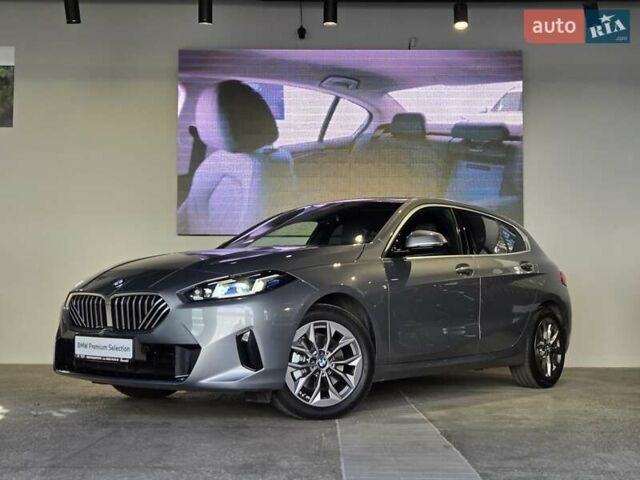 Серый БМВ 1 Серия, объемом двигателя 1.5 л и пробегом 1 тыс. км за 35038 $, фото 1 на Automoto.ua