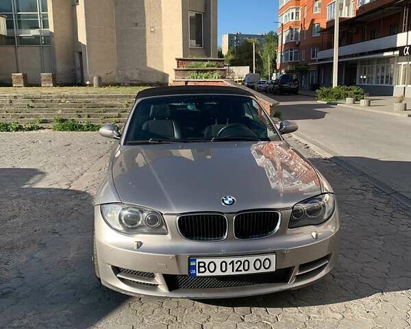 Серый БМВ 1 Серия, объемом двигателя 2 л и пробегом 151 тыс. км за 9400 $, фото 1 на Automoto.ua