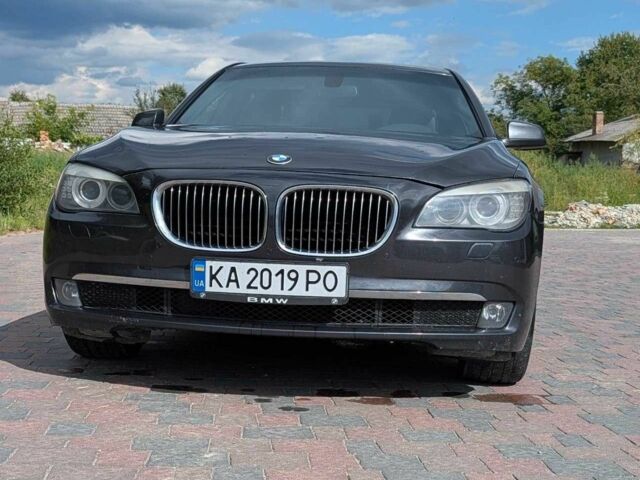 Серый БМВ 1 Серия, объемом двигателя 3 л и пробегом 165 тыс. км за 14504 $, фото 1 на Automoto.ua