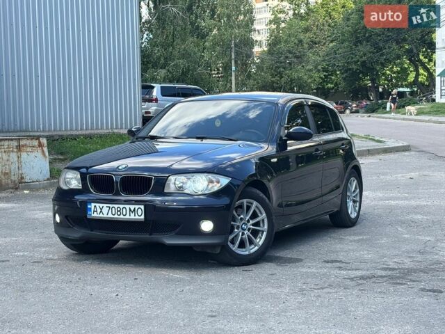 Синій БМВ 1 Серія, об'ємом двигуна 2 л та пробігом 250 тис. км за 6500 $, фото 1 на Automoto.ua