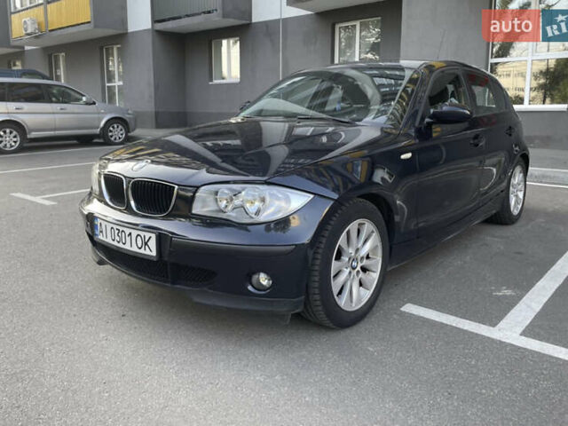 Синий БМВ 1 Серия, объемом двигателя 2 л и пробегом 217 тыс. км за 5900 $, фото 1 на Automoto.ua