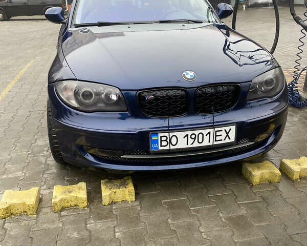 Синий БМВ 1 Серия, объемом двигателя 2 л и пробегом 180 тыс. км за 6900 $, фото 1 на Automoto.ua