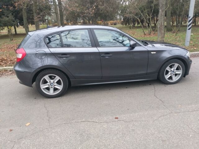 Сірий БМВ 120, об'ємом двигуна 2 л та пробігом 282 тис. км за 6200 $, фото 1 на Automoto.ua