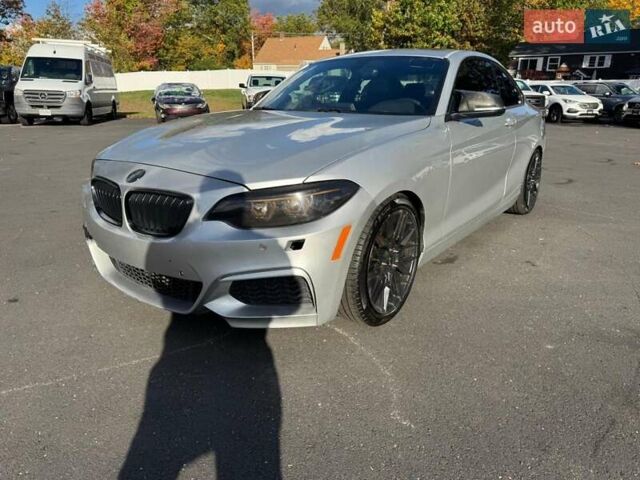 Белый БМВ 2 Серия, объемом двигателя 3 л и пробегом 91 тыс. км за 1800 $, фото 1 на Automoto.ua