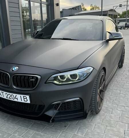 Чорний БМВ 2 Серія, об'ємом двигуна 2.98 л та пробігом 122 тис. км за 26500 $, фото 1 на Automoto.ua