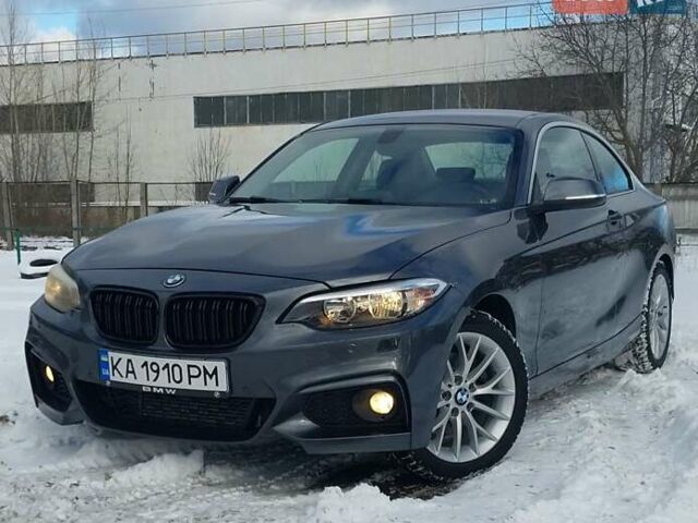 Серый БМВ 2 Серия, объемом двигателя 2 л и пробегом 112 тыс. км за 10900 $, фото 1 на Automoto.ua