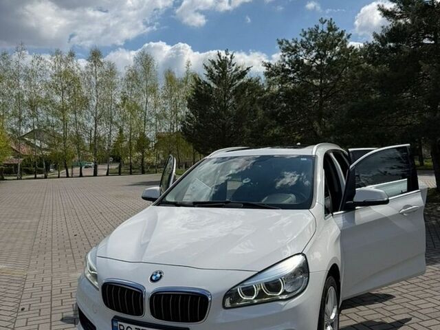 Білий БМВ 2 Series Active Tourer, об'ємом двигуна 2 л та пробігом 158 тис. км за 15100 $, фото 1 на Automoto.ua