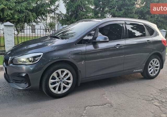 Серый БМВ 2 Series Active Tourer, объемом двигателя 1.5 л и пробегом 199 тыс. км за 23000 $, фото 1 на Automoto.ua