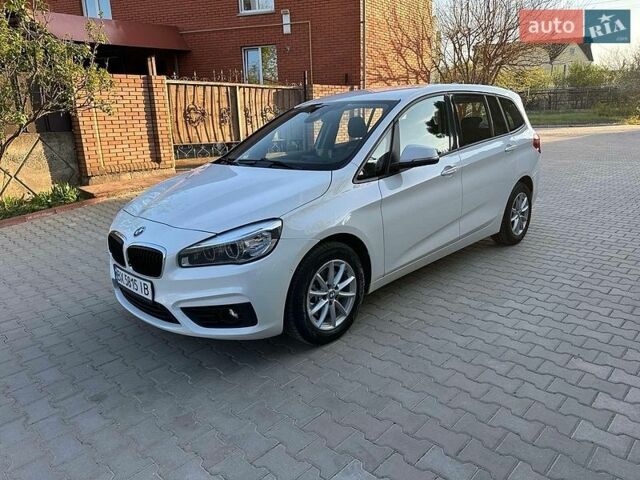 Белый БМВ 2 Series Gran Tourer, объемом двигателя 2 л и пробегом 257 тыс. км за 12800 $, фото 1 на Automoto.ua