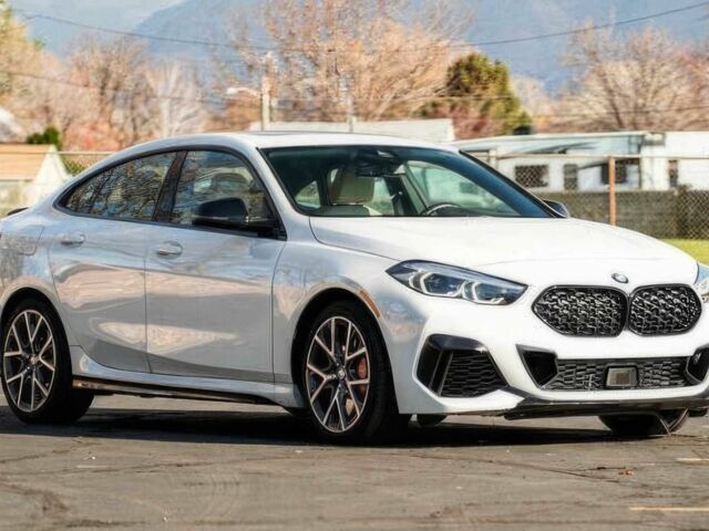 Белый БМВ 2 Series Gran Tourer, объемом двигателя 2 л и пробегом 30 тыс. км за 16900 $, фото 1 на Automoto.ua