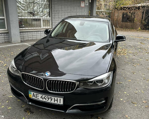 Чорний БМВ 3 Серія ГТ, об'ємом двигуна 2 л та пробігом 218 тис. км за 13750 $, фото 1 на Automoto.ua