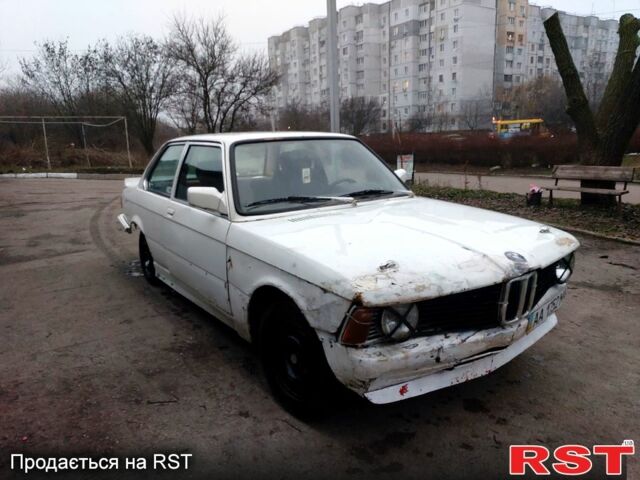 Білий БМВ 3 Серія, об'ємом двигуна 1.8 л та пробігом 0 тис. км за 1200 $, фото 1 на Automoto.ua