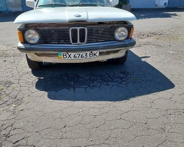 Белый БМВ 3 Серия, объемом двигателя 1.6 л и пробегом 230 тыс. км за 2300 $, фото 1 на Automoto.ua