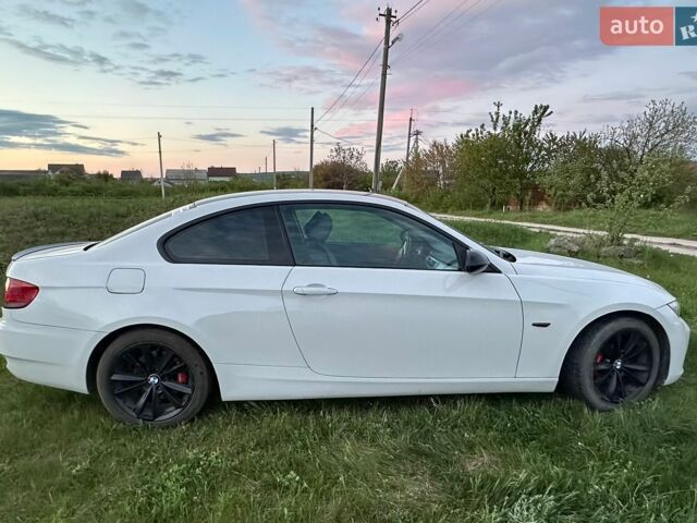 Белый БМВ 3 Серия, объемом двигателя 1.9 л и пробегом 302 тыс. км за 7500 $, фото 1 на Automoto.ua