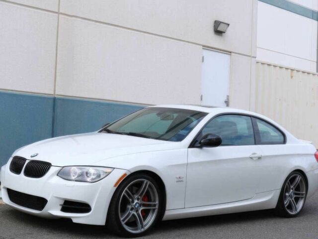 Білий БМВ 3 Серія, об'ємом двигуна 3 л та пробігом 83 тис. км за 3200 $, фото 1 на Automoto.ua