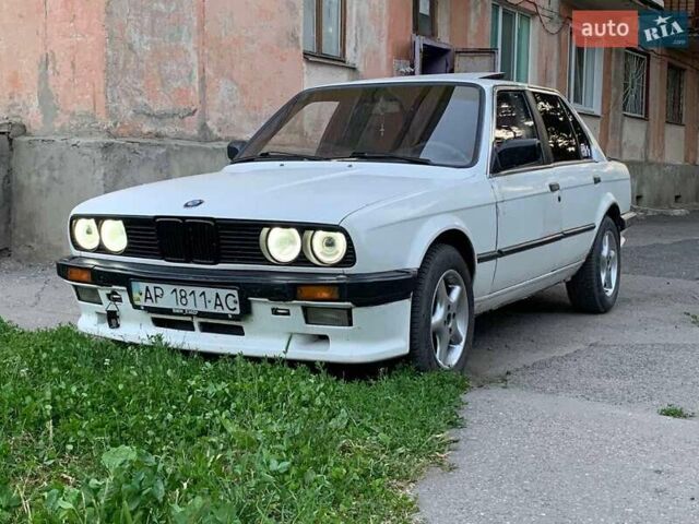 Белый БМВ 3 Серия, объемом двигателя 1.8 л и пробегом 185 тыс. км за 2000 $, фото 1 на Automoto.ua