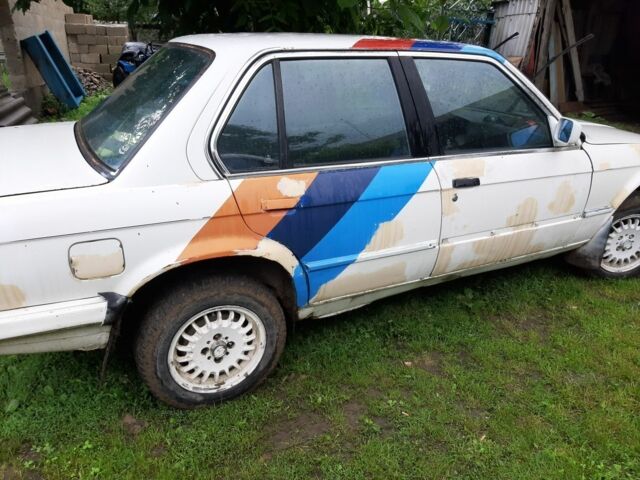 Білий БМВ 3 Серія, об'ємом двигуна 0 л та пробігом 100 тис. км за 3510 $, фото 1 на Automoto.ua