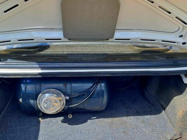 Белый БМВ 3 Серия, объемом двигателя 1.8 л и пробегом 0 тыс. км за 3000 $, фото 1 на Automoto.ua