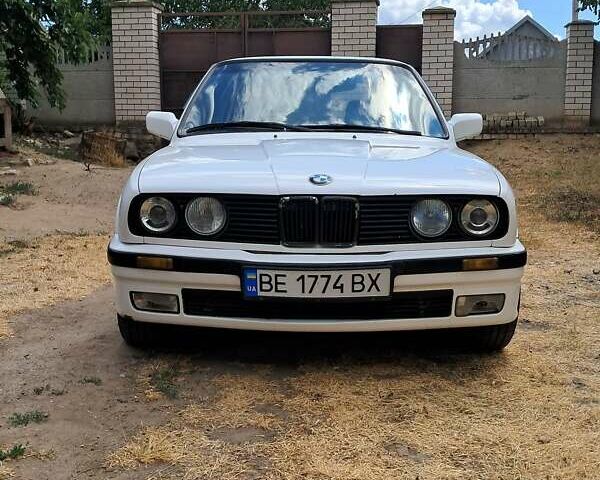 Білий БМВ 3 Серія, об'ємом двигуна 1.8 л та пробігом 1 тис. км за 3000 $, фото 1 на Automoto.ua