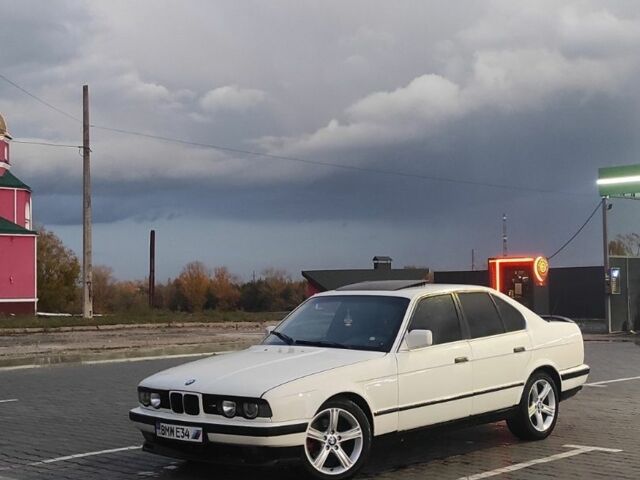 Белый БМВ 3 Серия, объемом двигателя 2 л и пробегом 5 тыс. км за 1850 $, фото 1 на Automoto.ua