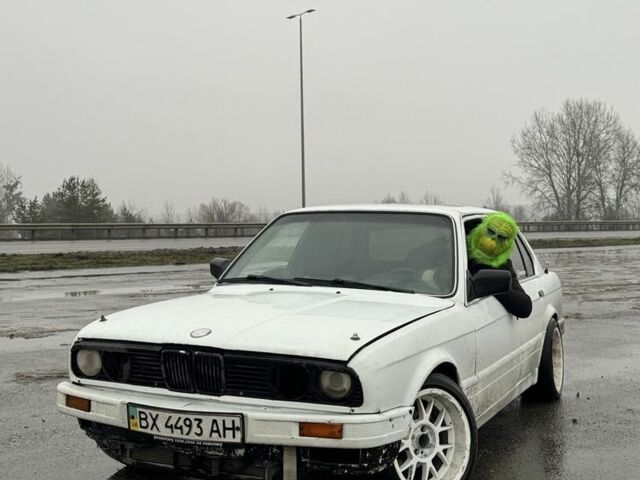 Белый БМВ 3 Серия, объемом двигателя 2.8 л и пробегом 200 тыс. км за 1400 $, фото 1 на Automoto.ua