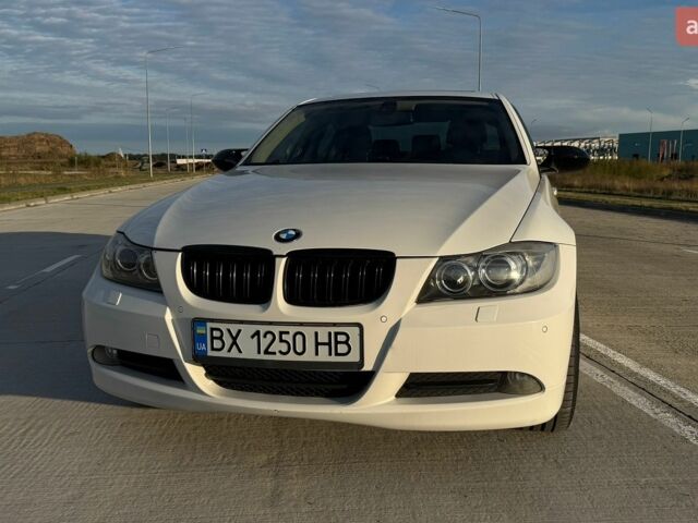 Белый БМВ 3 Серия, объемом двигателя 2 л и пробегом 289 тыс. км за 8200 $, фото 1 на Automoto.ua