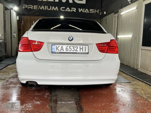 Білий БМВ 3 Серія, об'ємом двигуна 2 л та пробігом 2 тис. км за 9499 $, фото 1 на Automoto.ua