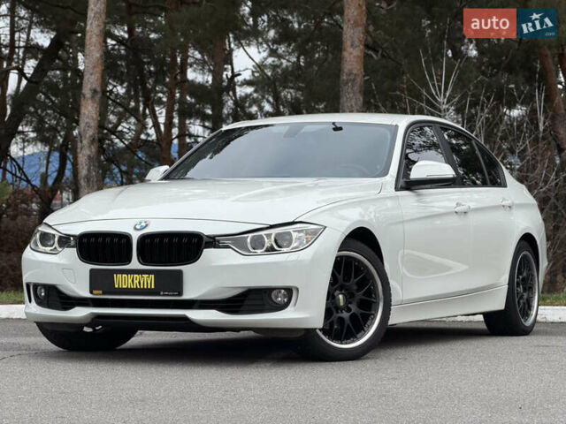 Білий БМВ 3 Серія, об'ємом двигуна 2 л та пробігом 106 тис. км за 13350 $, фото 1 на Automoto.ua