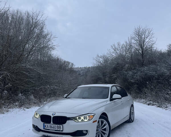 Білий БМВ 3 Серія, об'ємом двигуна 2 л та пробігом 255 тис. км за 12000 $, фото 1 на Automoto.ua