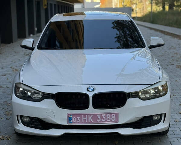 Білий БМВ 3 Серія, об'ємом двигуна 0 л та пробігом 200 тис. км за 7300 $, фото 1 на Automoto.ua